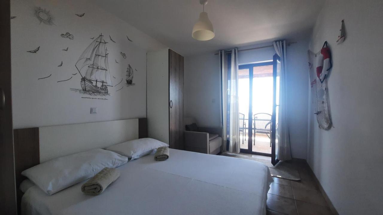 Morska Vila Apartment Vir Dış mekan fotoğraf